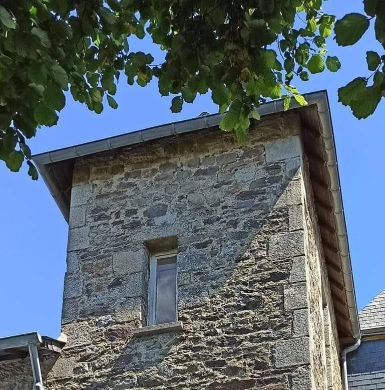 Relais De La Tour Apartman Callac Kültér fotó